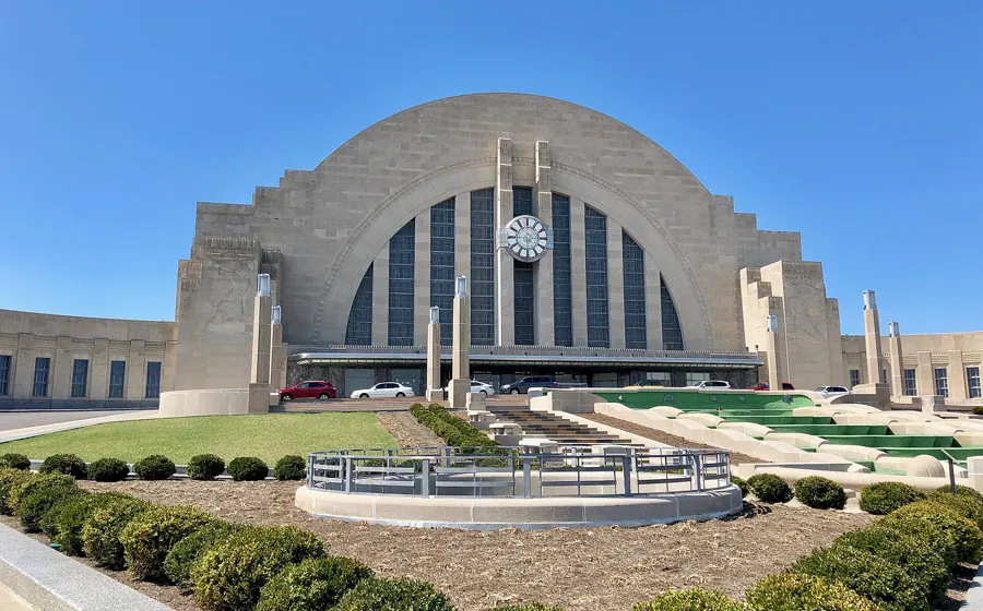 The Art Deco facade of Cincinnati Union Terminal