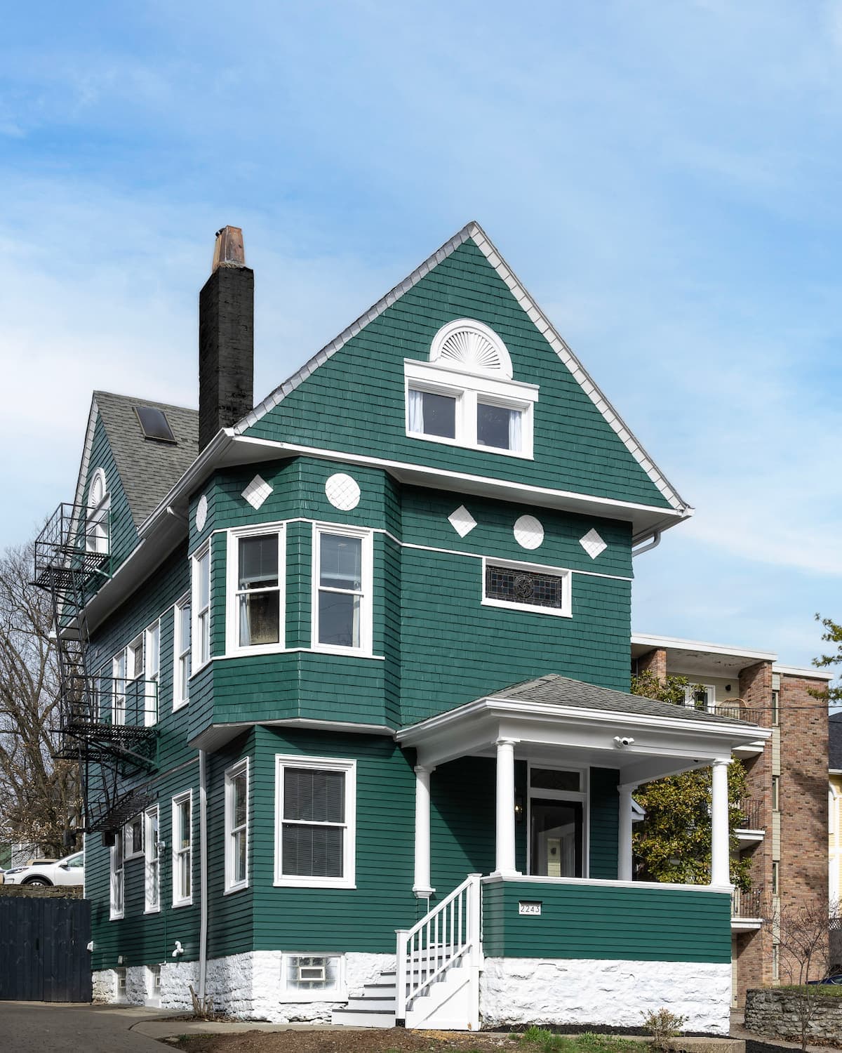 Cincy Historic Gem, a group house in East Walnut Hills