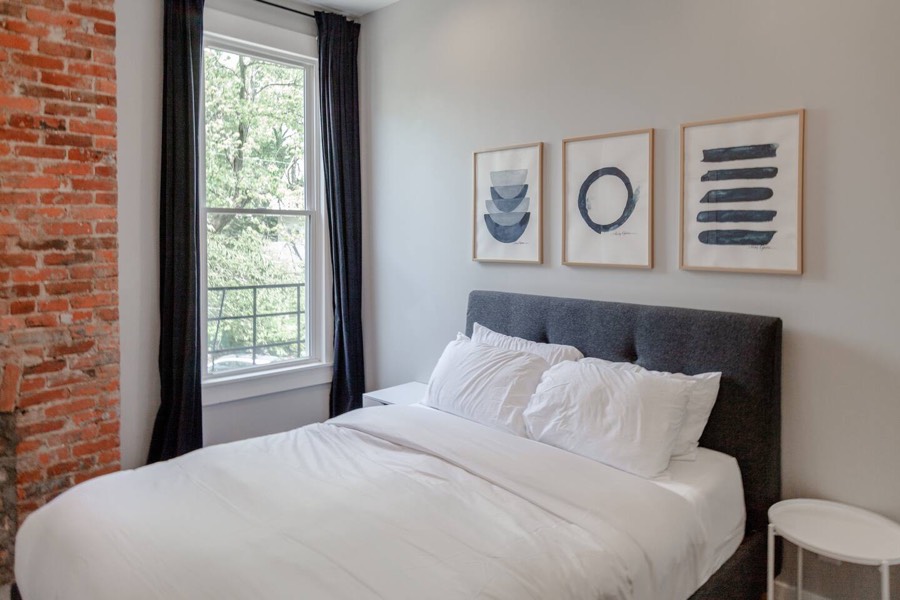 Unit 2, bedroom 1 — one queen bed