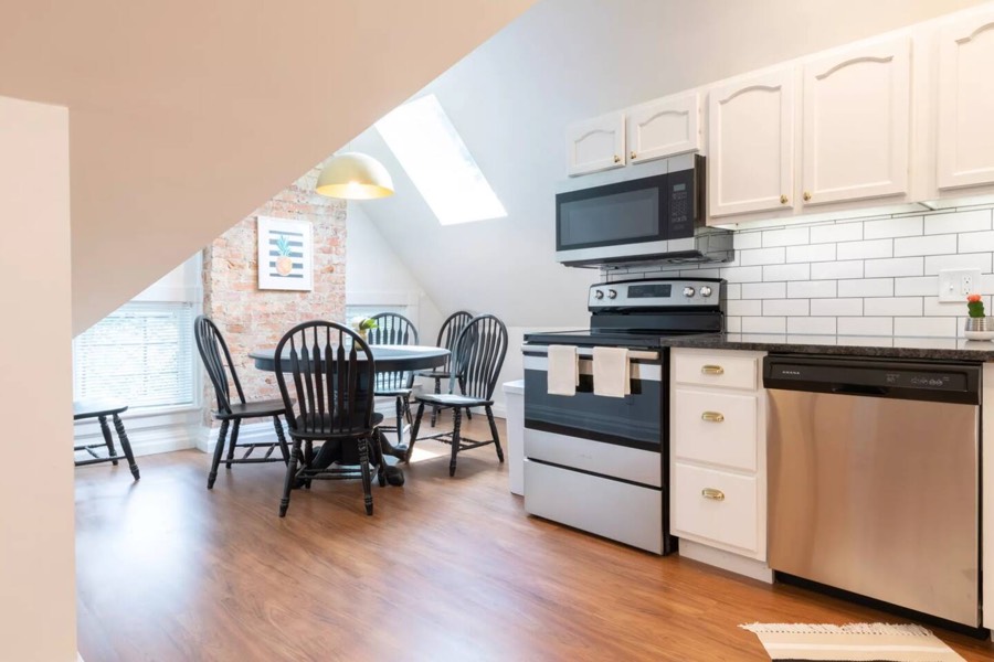 Kitchen and eating area on the third floor